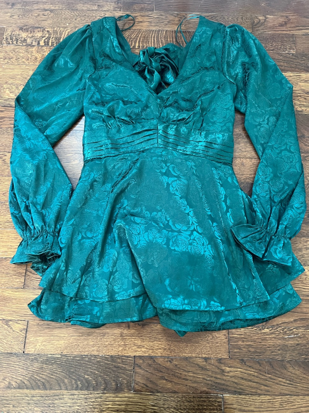 Francesca's Collections Emerald Floral Jacquard Long Sleeve Romper